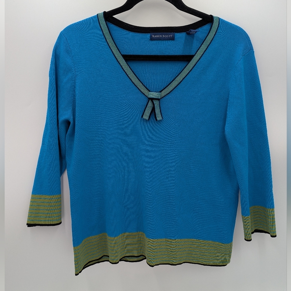 Karen Scott V-Neck Sweater Classic Workwear Medium Blue Bow Green 3/4 Sleeves